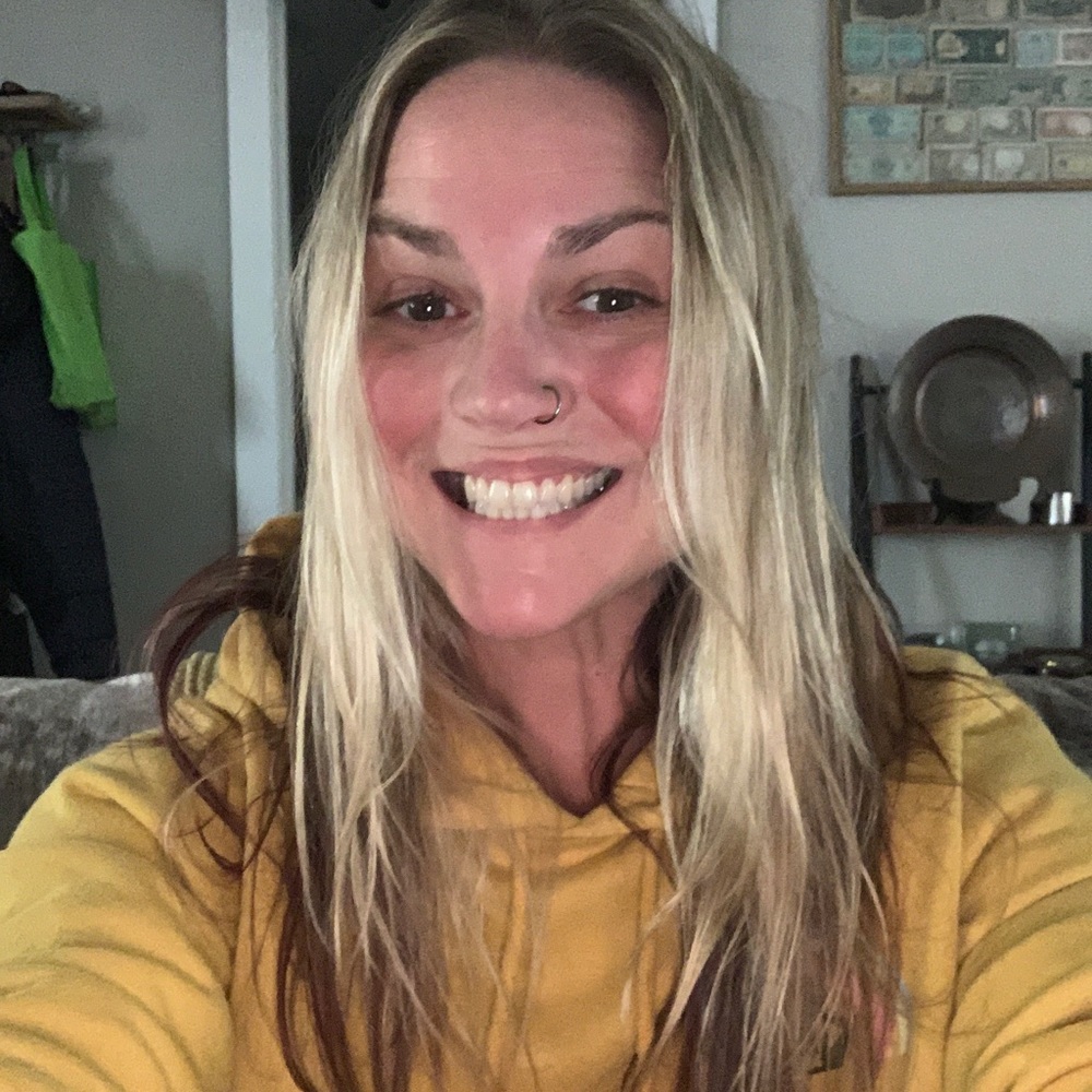 Meet your Posher, Lauren